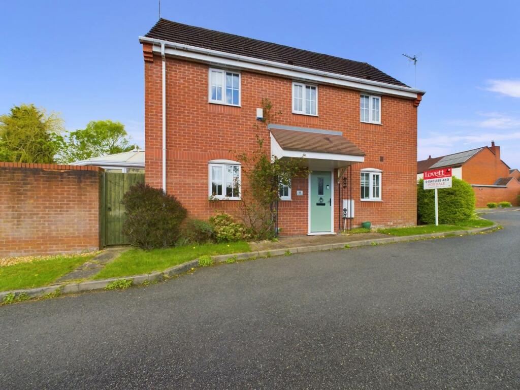 3 bedroom semidetached house for sale in New Plant Lane, Chase Terrace