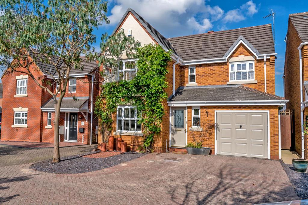 4 bedroom detached house for sale in Foxtail Way, Wimblebury, Cannock, WS12