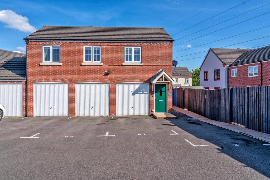 1 bedroom flat for sale in Packington Mews, Cannock, WS11