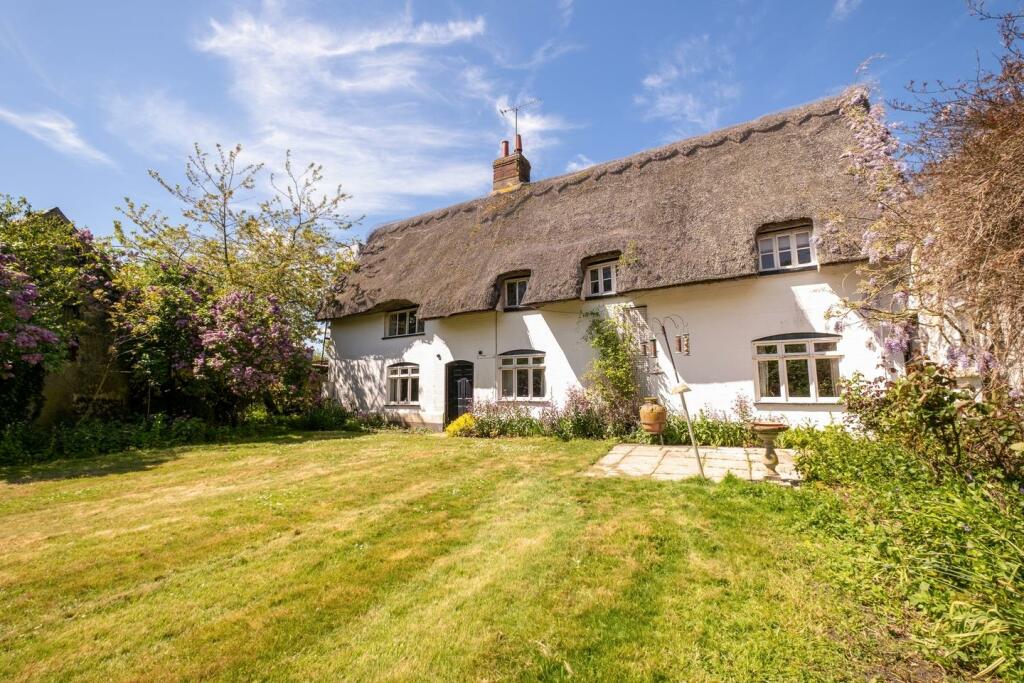 3 bedroom detached house for sale in Grange Road, Wickham Skeith, IP23