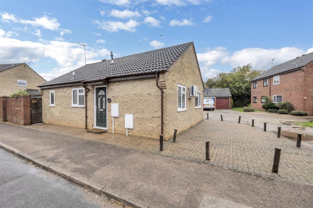 Main image of property: Browse Close, Bury St. Edmunds