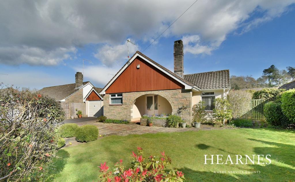 3 bedroom property for sale in West Moors Road, Ferndown, BH22