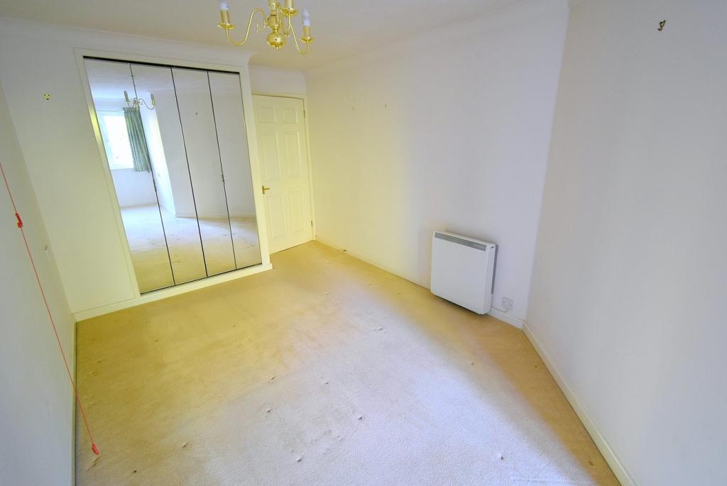 1 bedroom retirement property for sale in Ringwood Road, Ferndown, BH22