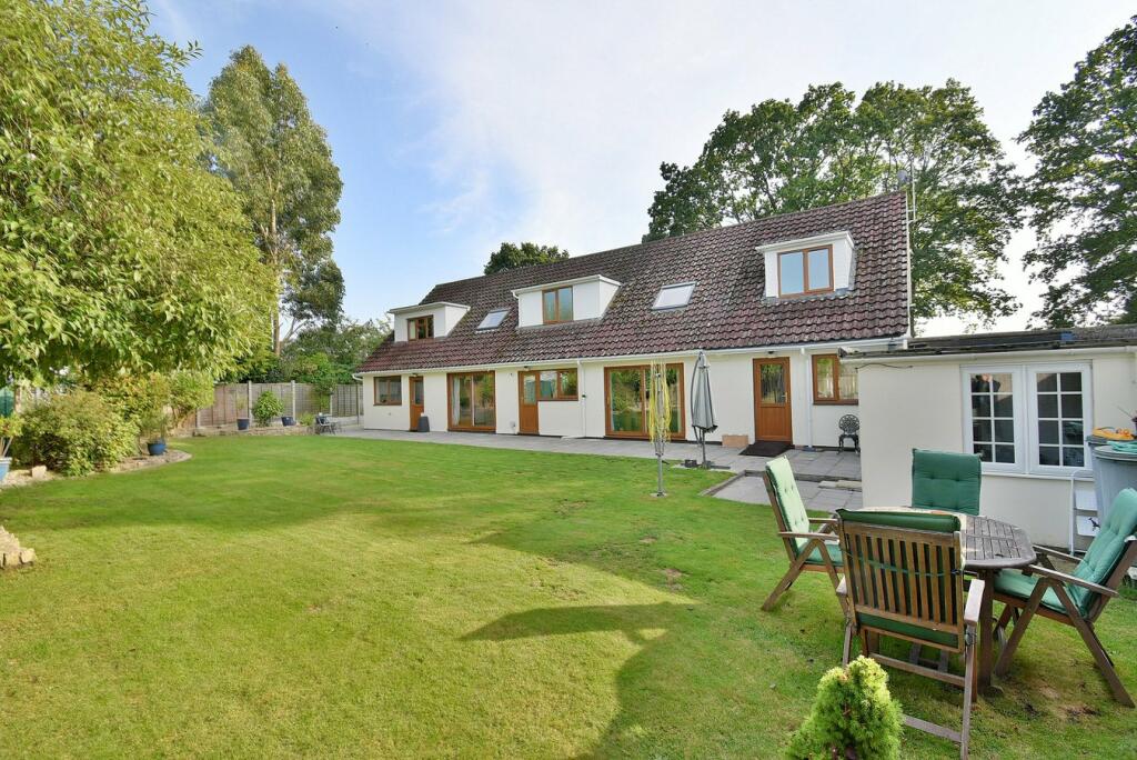 Additional property image - Stapleford Avenue, Ferndown, BH22