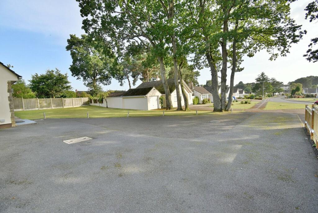 Additional property image - Stapleford Avenue, Ferndown, BH22