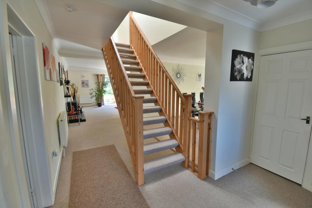 Additional property image - Parley Close, West Parley, Ferndown, BH22
