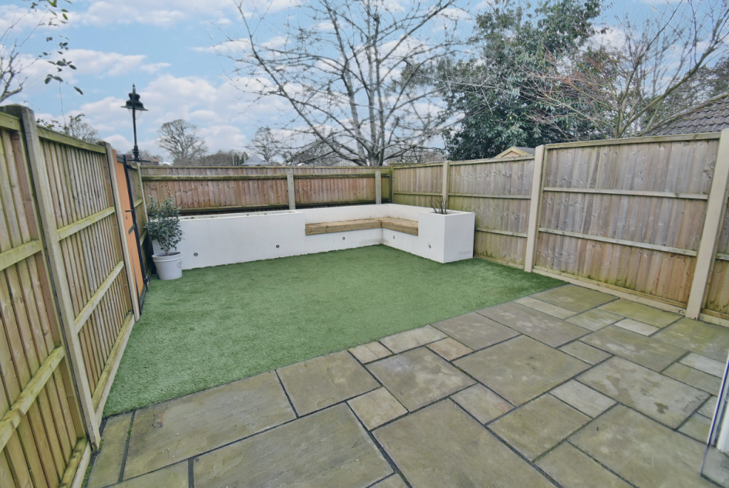 Additional property image - Rose Farm Close, Ferndown, BH22