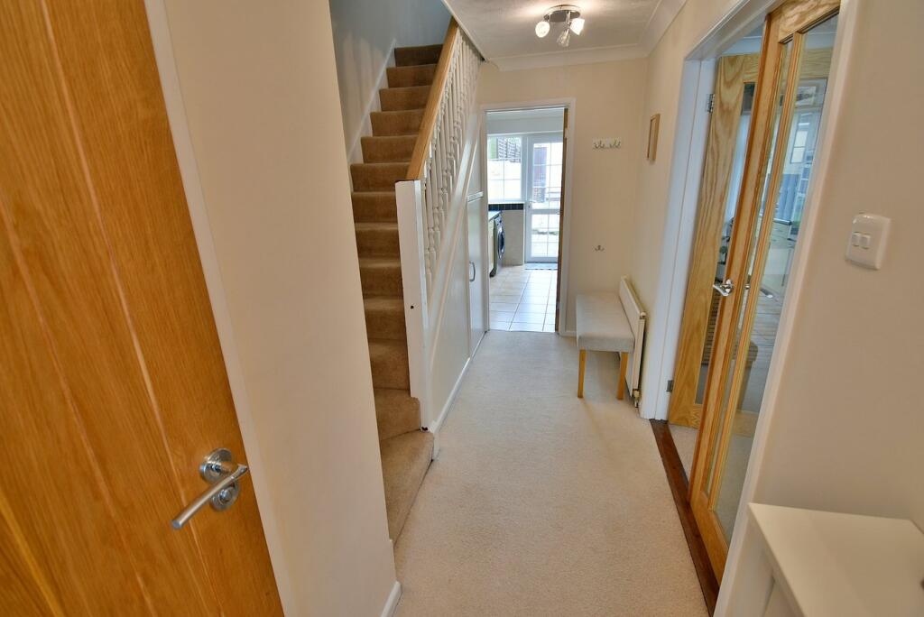 Additional property image - Warren Walk, Ferndown, BH22