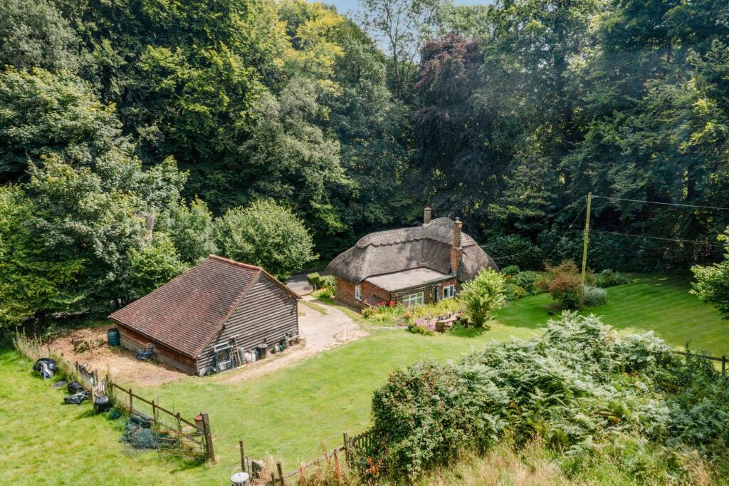 Main image of property: Great Hampden, Great Missenden, HP16