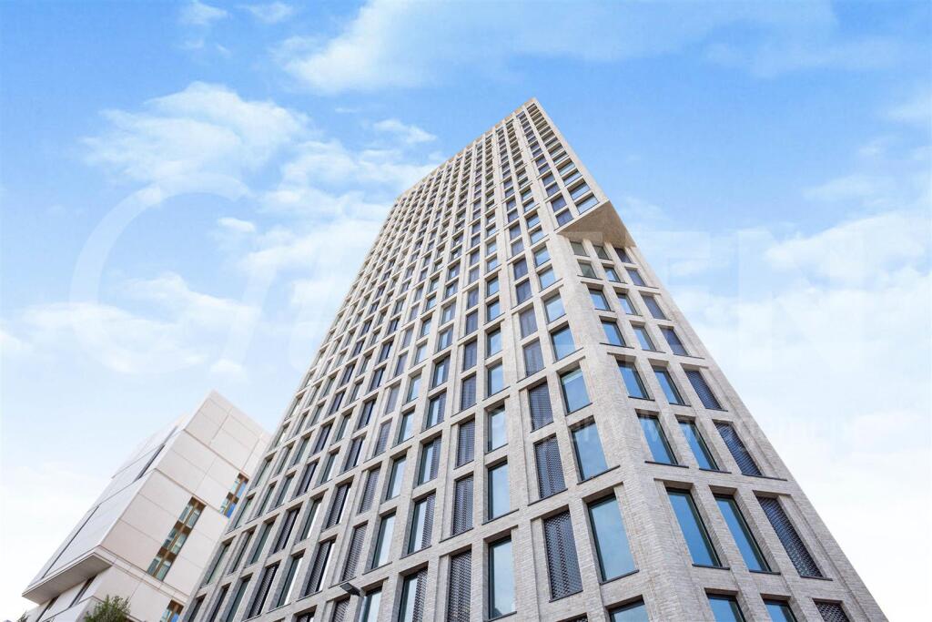 Main image of property: Victoria House, 250 Great Ancoats