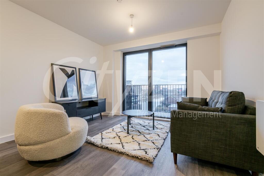 Main image of property: Berkeley Square, 319 - 321 Ordsall Lane