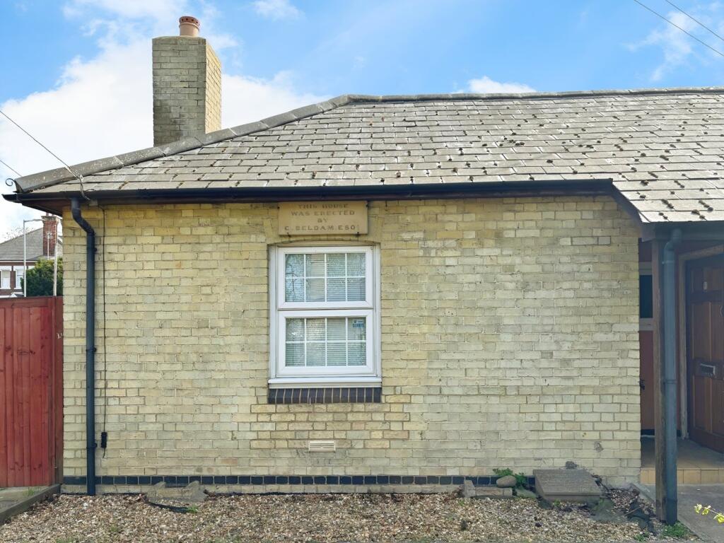 Main image of property: Kneesworth Street, Royston, SG8