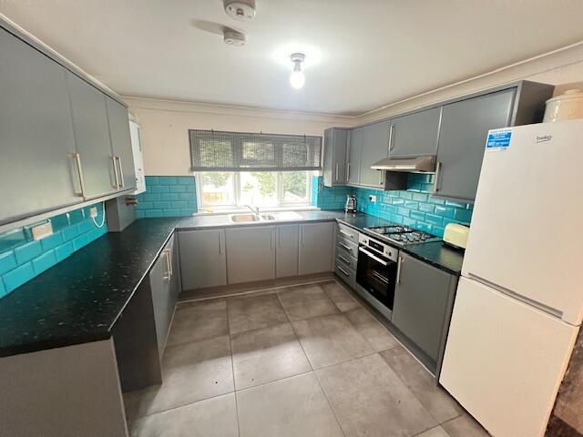 3 bedroom house for rent in Spring Crescent, Portswood, Southampton, SO17
