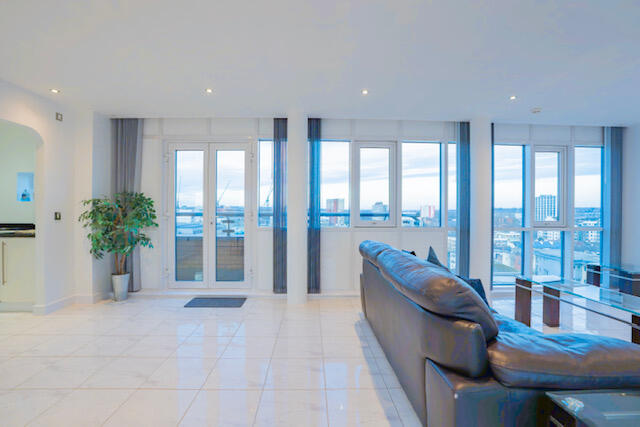 Main image of property: Oceana Boulevard, Lower Canal Walk, Southampton, SO14