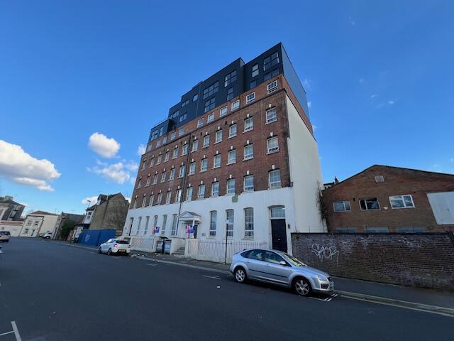 Main image of property: Atlantic Mansions, Albert Road South, Southampton, SO14
