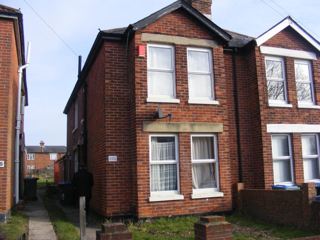 Main image of property: Broadlands Road, Portswood, Southampton, SO17