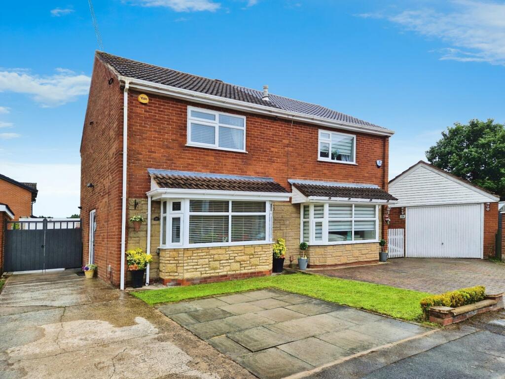 Main image of property: Doodstone Drive, Lostock Hall, Preston, Lancashire, PR5