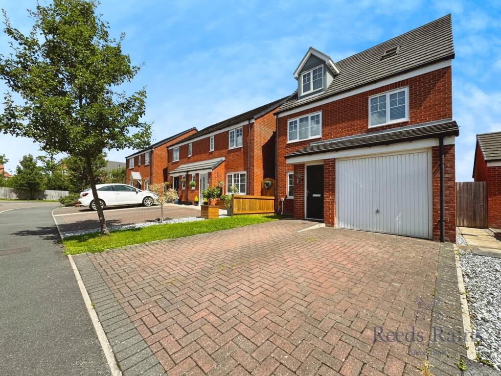 Main image of property: Honeywood Avenue, Bamber Bridge, Preston, PR5