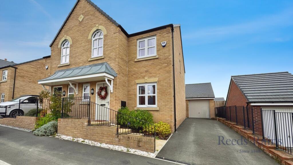 Main image of property: Pear Tree Gardens, Penwortham, Preston, Lancashire, PR1
