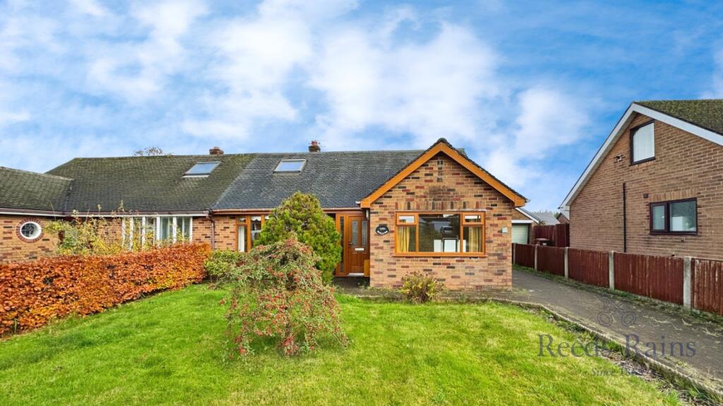 Main image of property: Stephendale Avenue, Bamber Bridge, Preston, Lancashire, PR5