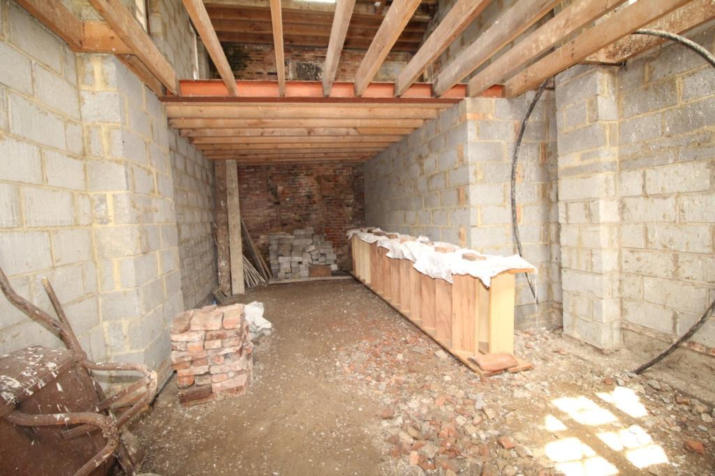 1 bedroom terraced house for sale in High Street, Bridlington, East