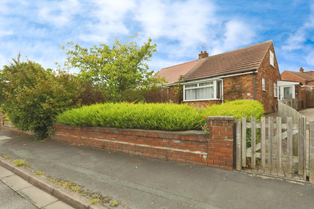 Main image of property: Bempton Oval, Bridlington, East Yorkshire, YO16