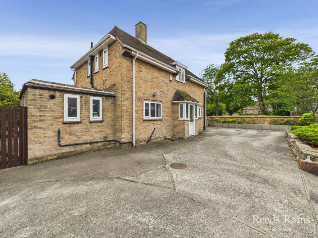Main image of property: Marton Road, Bridlington, East Riding of Yorkshire, YO16