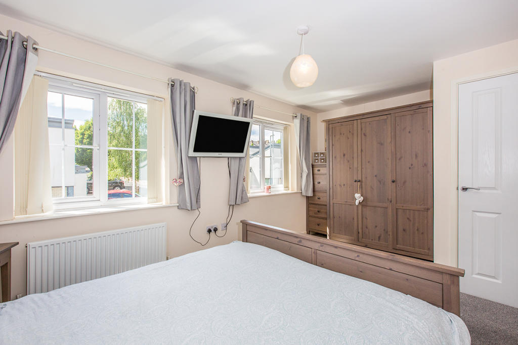 3 bedroom semidetached house for sale in Clarence Street, Burnley, Lancashire, BB11