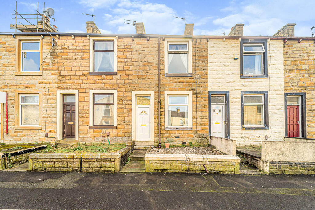 2 bedroom terraced house for sale in Villiers Street, Padiham, Burnley