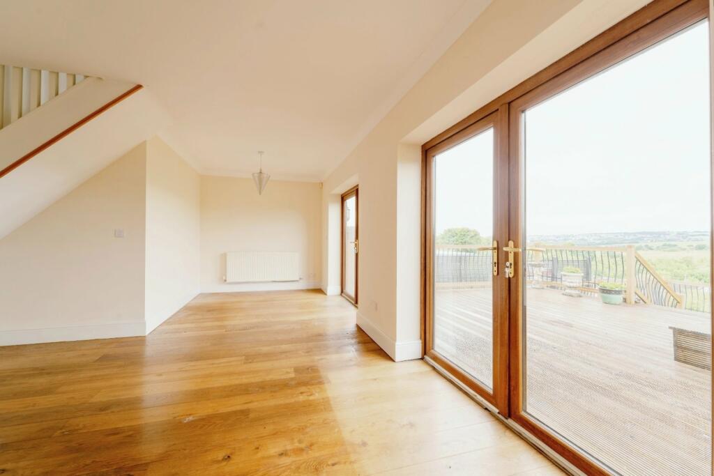 Additional property image - Buttermere Road, Burnley, Lancashire, BB10