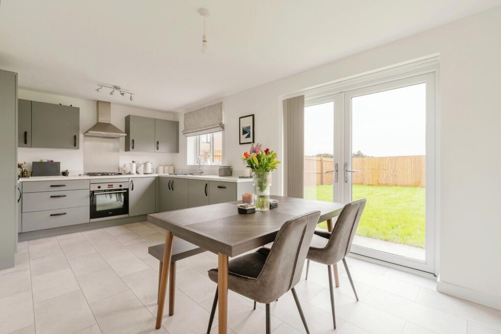 Additional property image - Kettledrum Drive, Burnley, Lancashire, BB10