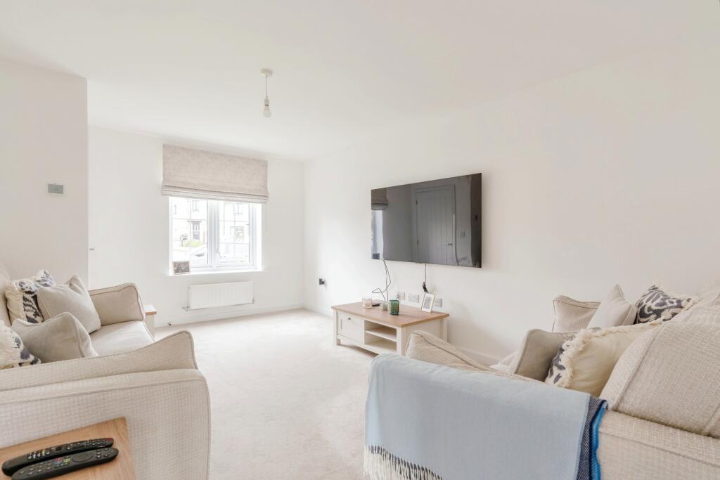 Additional property image - Kettledrum Drive, Burnley, Lancashire, BB10