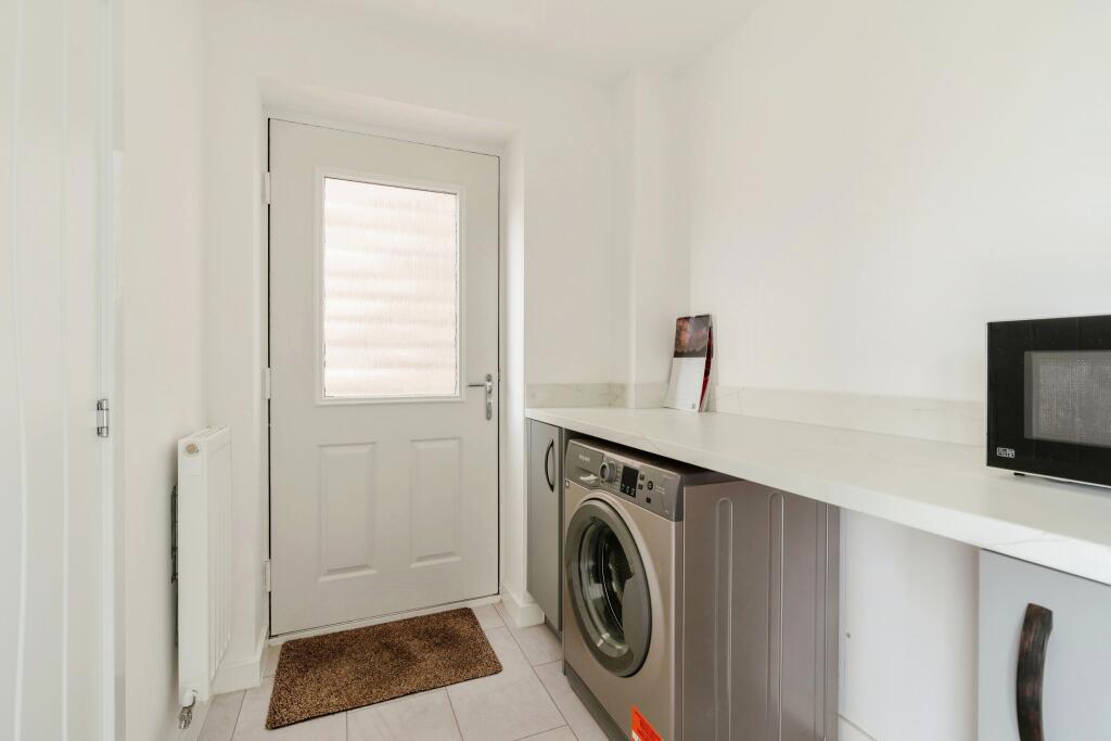 Additional property image - Kettledrum Drive, Burnley, Lancashire, BB10