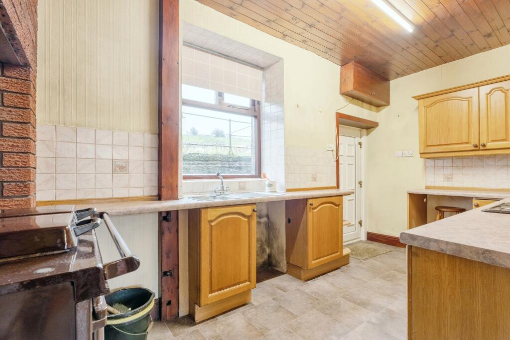 Additional property image - Burnley Road, Cliviger, Burnley, Lancashire, BB10