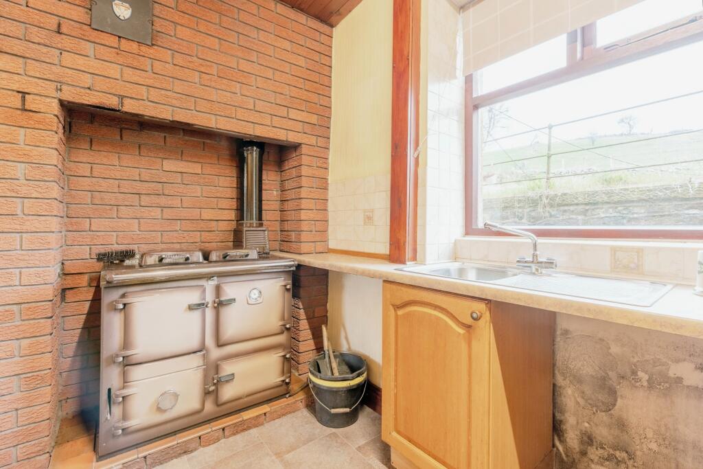 Additional property image - Burnley Road, Cliviger, Burnley, Lancashire, BB10
