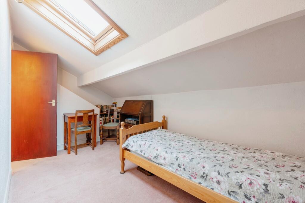 Additional property image - Burnley Road, Cliviger, Burnley, Lancashire, BB10