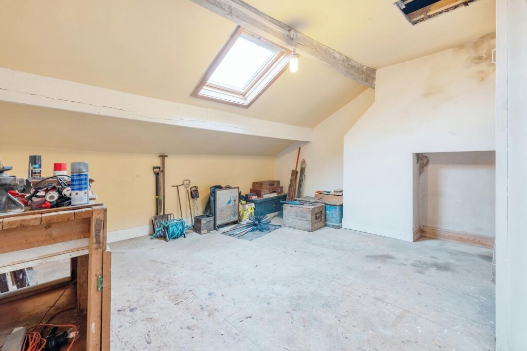 Additional property image - Burnley Road, Cliviger, Burnley, Lancashire, BB10