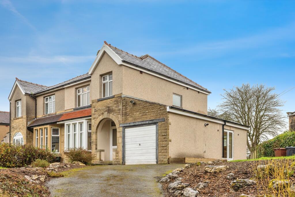 Additional property image - Todmorden Road, Burnley, Lancashire, BB11