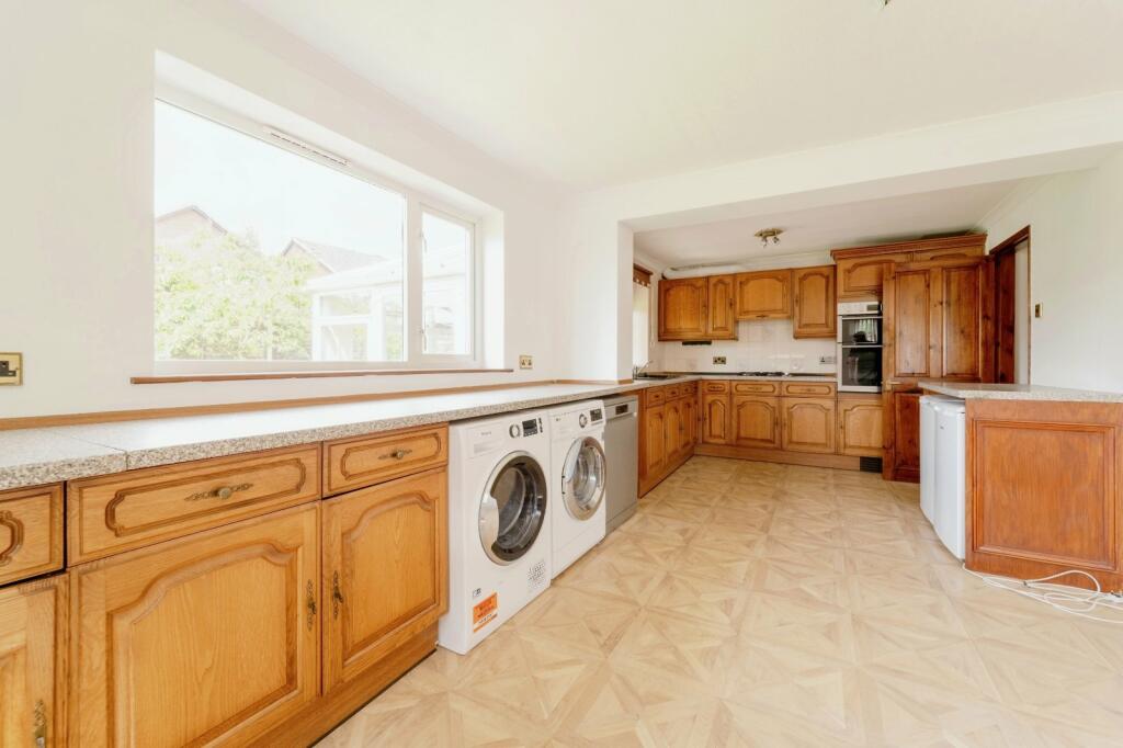 Additional property image - Red Spar Road, Burnley, Lancashire, BB10