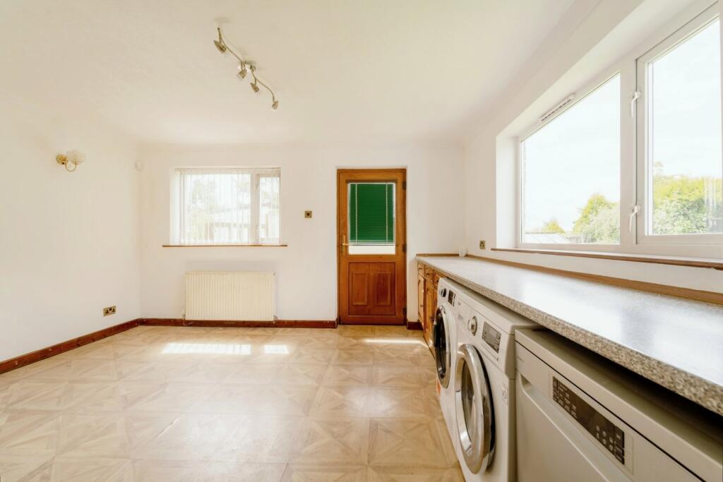 Additional property image - Red Spar Road, Burnley, Lancashire, BB10