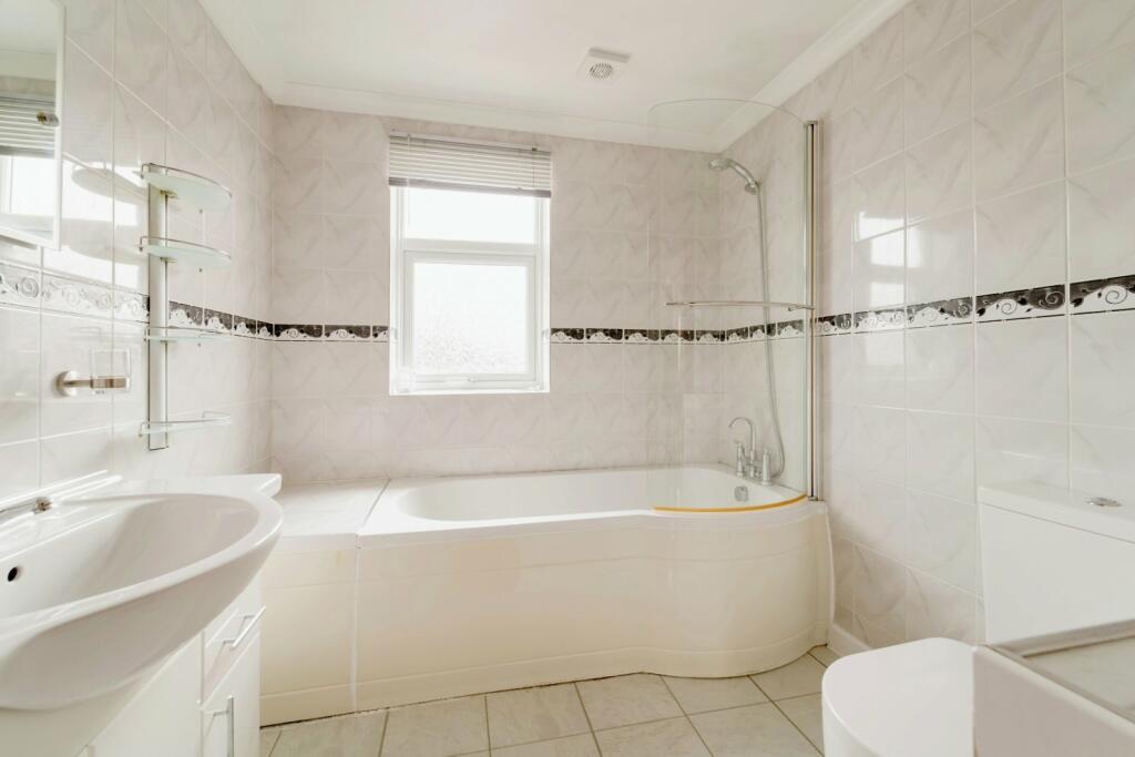 Additional property image - Red Spar Road, Burnley, Lancashire, BB10