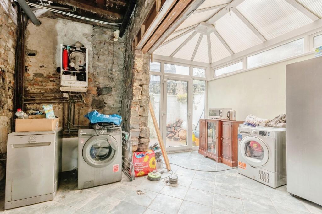 Additional property image - Nelson Square, Burnley, Lancashire, BB11