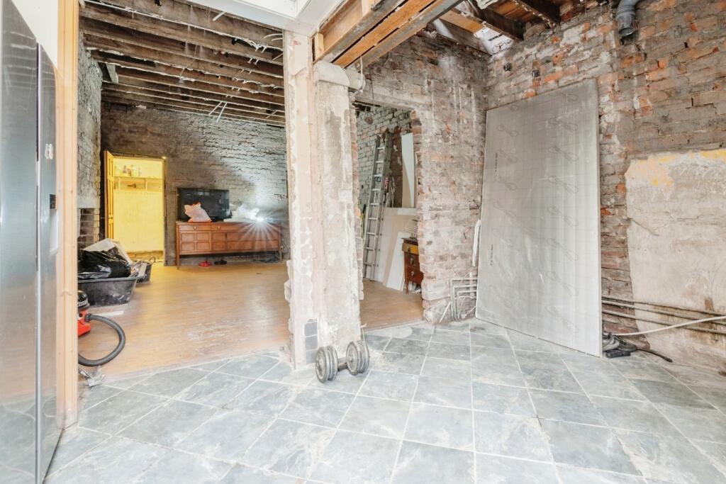 Additional property image - Nelson Square, Burnley, Lancashire, BB11