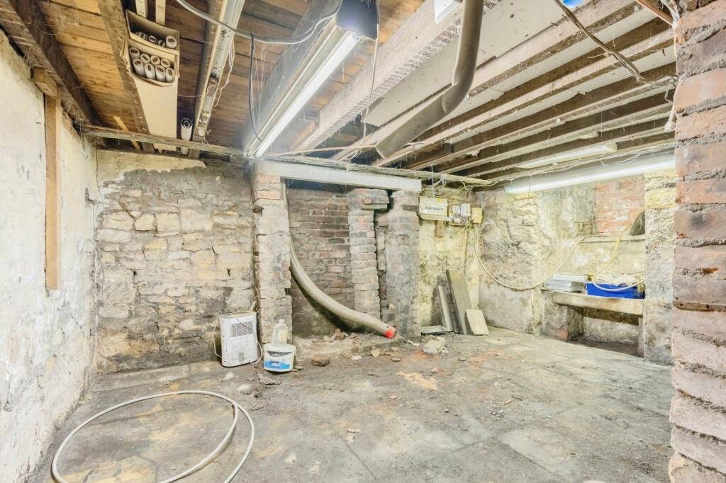 Additional property image - Nelson Square, Burnley, Lancashire, BB11