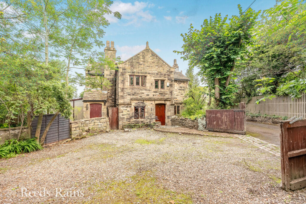 Main image of property: Marsden Road, Burnley, Lancashire, BB10