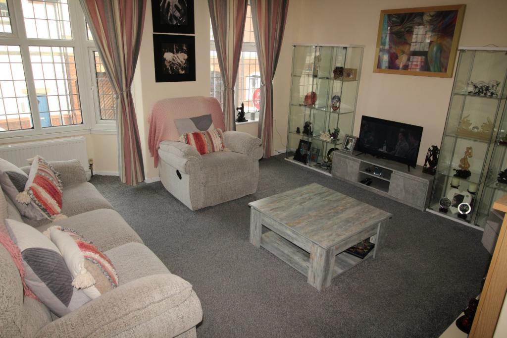 4 bedroom apartment for sale in Stafford Street, Eccleshall, Stafford, ST21