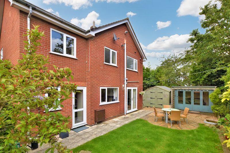 3 bedroom detached house for sale in School Lane, Washingborough, LN4