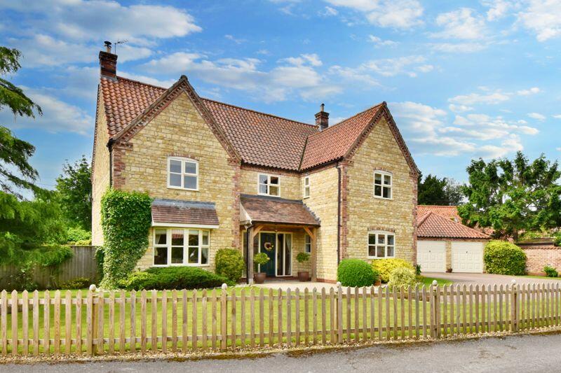 4 bedroom detached house for sale in Wrays Yard, School Road, Nocton