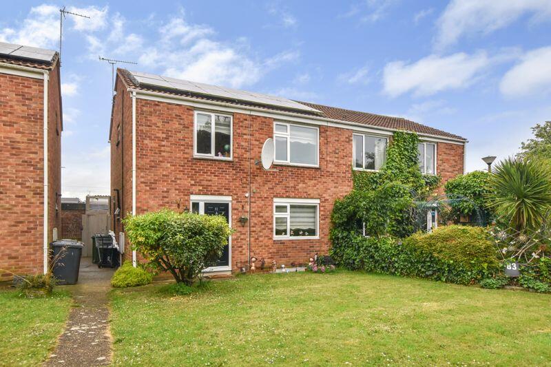 3 bedroom semidetached house for sale in Hawthorn Chase, Lincoln, LN2