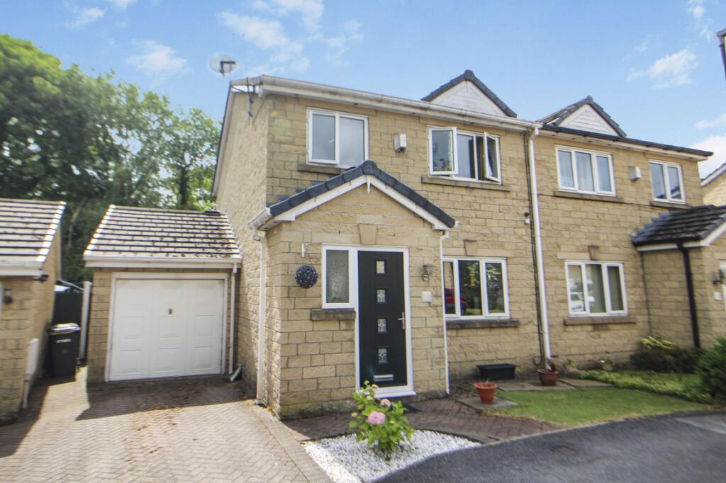 Main image of property: Copper Beech Drive, Glossop, Derbyshire, SK13